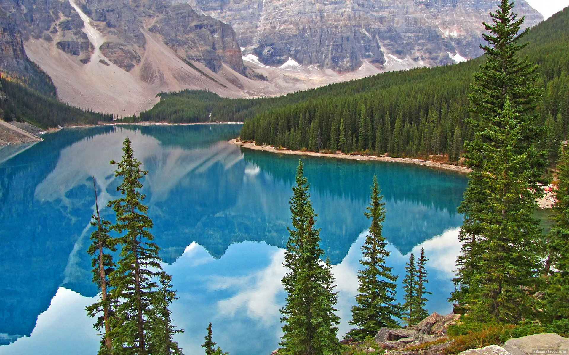 九游sports-乔治连续抢断带动快船反击得分，乔治四年1.9亿美元续约快船